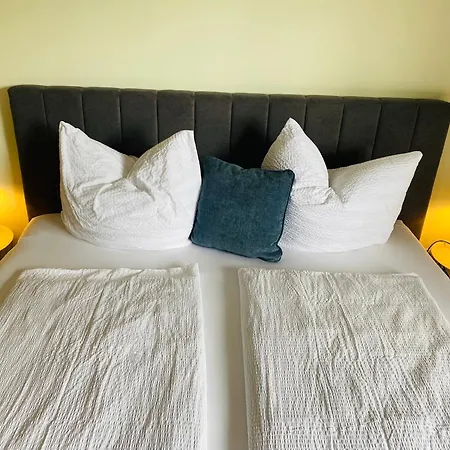 Mira Klopein am Klopeiner See