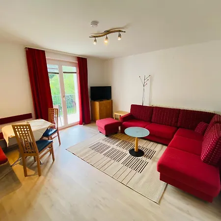 Mira Apartment *